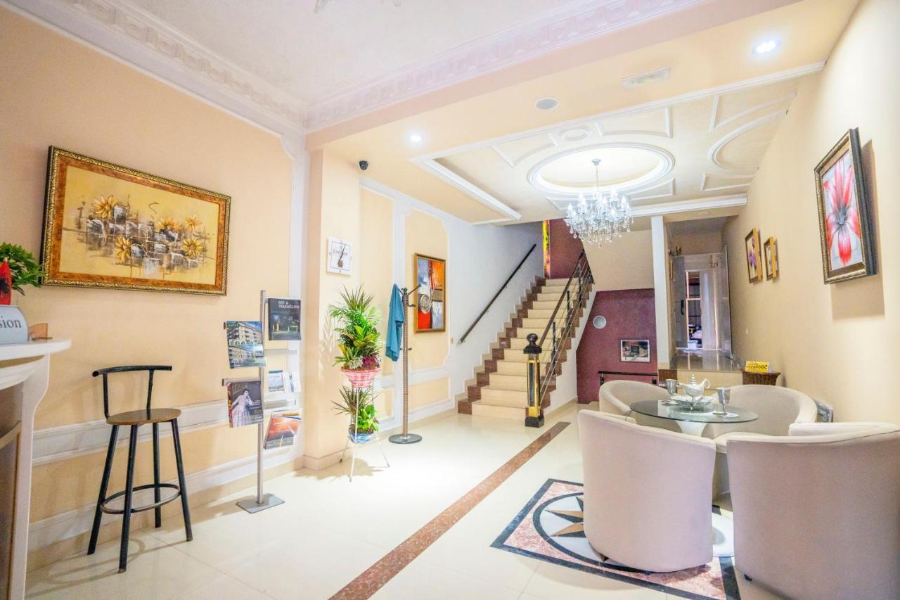 Hotel Zobo 3*