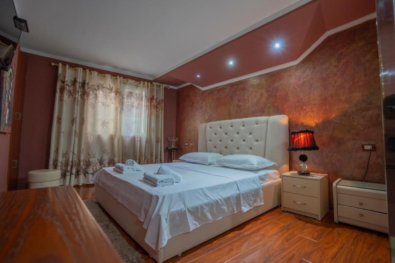 Zobo Hotel